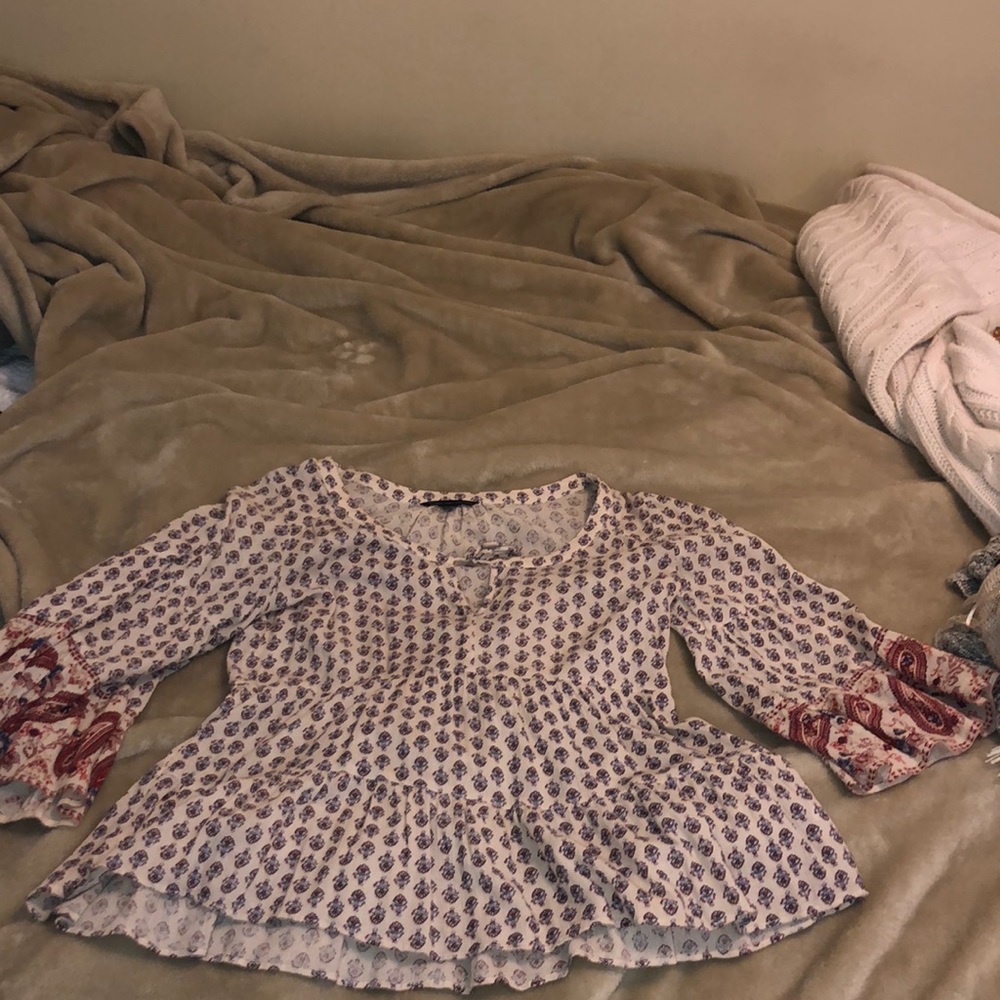 American Eagle long sleeve top